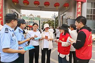 进球无效！阿什拉夫直塞姆巴佩破门，主裁吹罚其越位在先